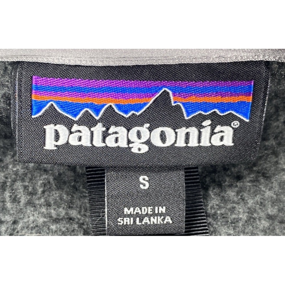 Patagonia Women's Small Better Sweater Icelandic Coat Toggles Forge Gray - Picture 5 of 8